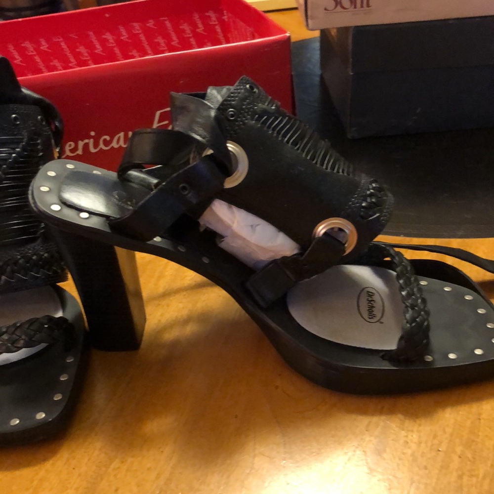 Vintage Cami International Black Leather Heeled Sandals 10 - Picture 2 of 10